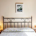 Della Pieve Daire