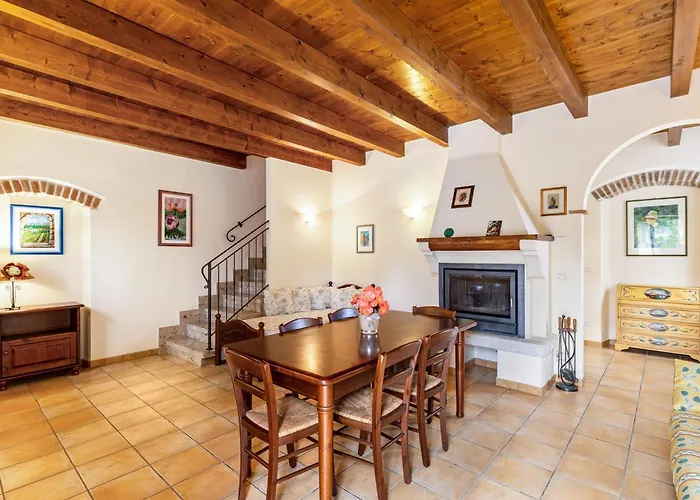 Della Pieve Apartment *